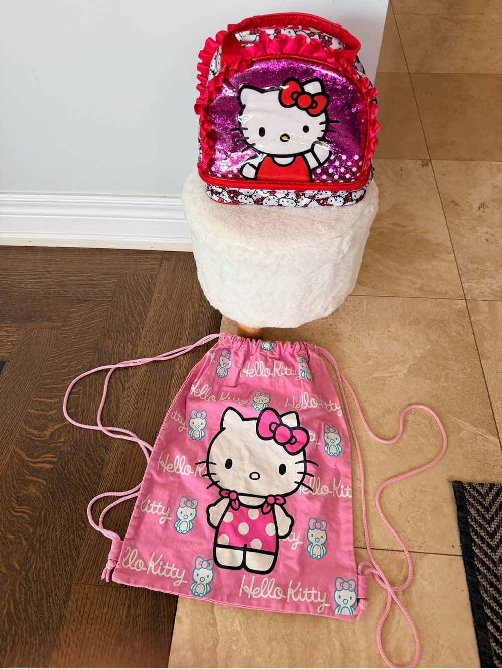 HELLO KITTY SANRIO HEYS School Lunch Box Bag & Drawstring Backpack X 2 BRAND NEW